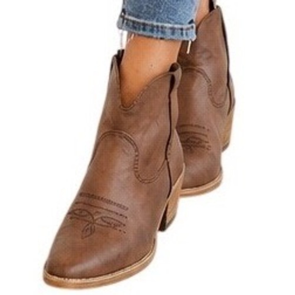 Very Volatile Western Embroidered Leather Pull-On Cowboy Ankle Boots Size 7.5